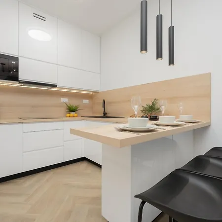 Przytulny Apartament Z Parkingiem I Tarasem W Warszawie By Rent Like Home Warszawa Eksteriør bilde