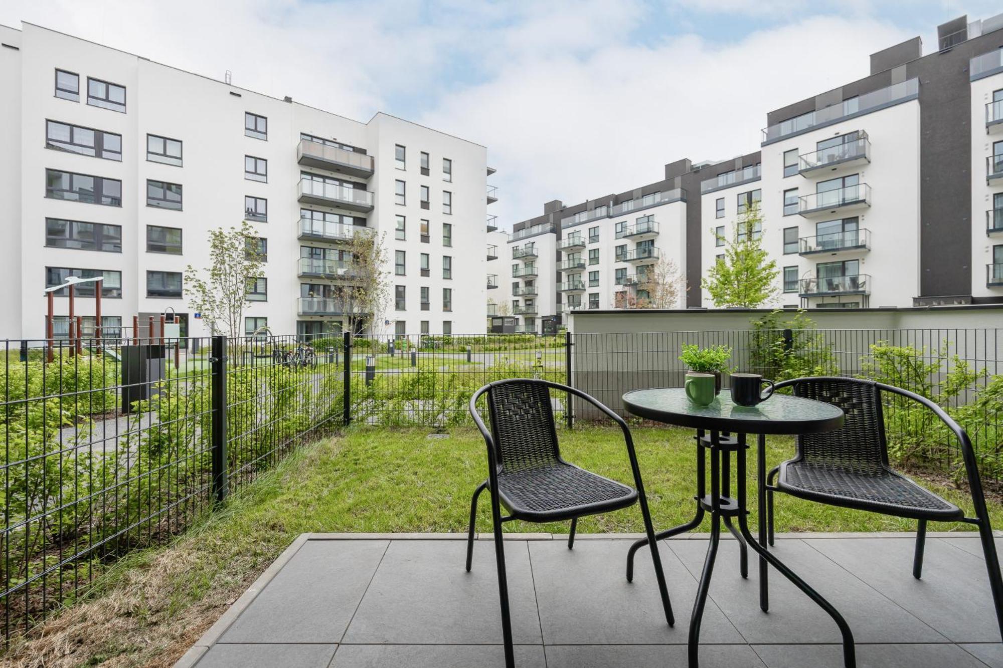 Appartamento Przytulny Z Parkingiem I Tarasem W Warszawie By Rent Like *