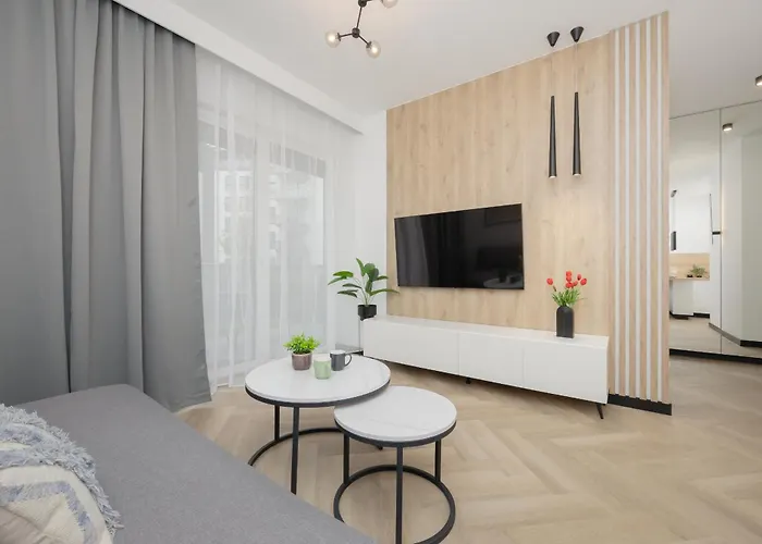 Przytulny Apartament Z Parkingiem I Tarasem W Warszawie By Rent Like Home
